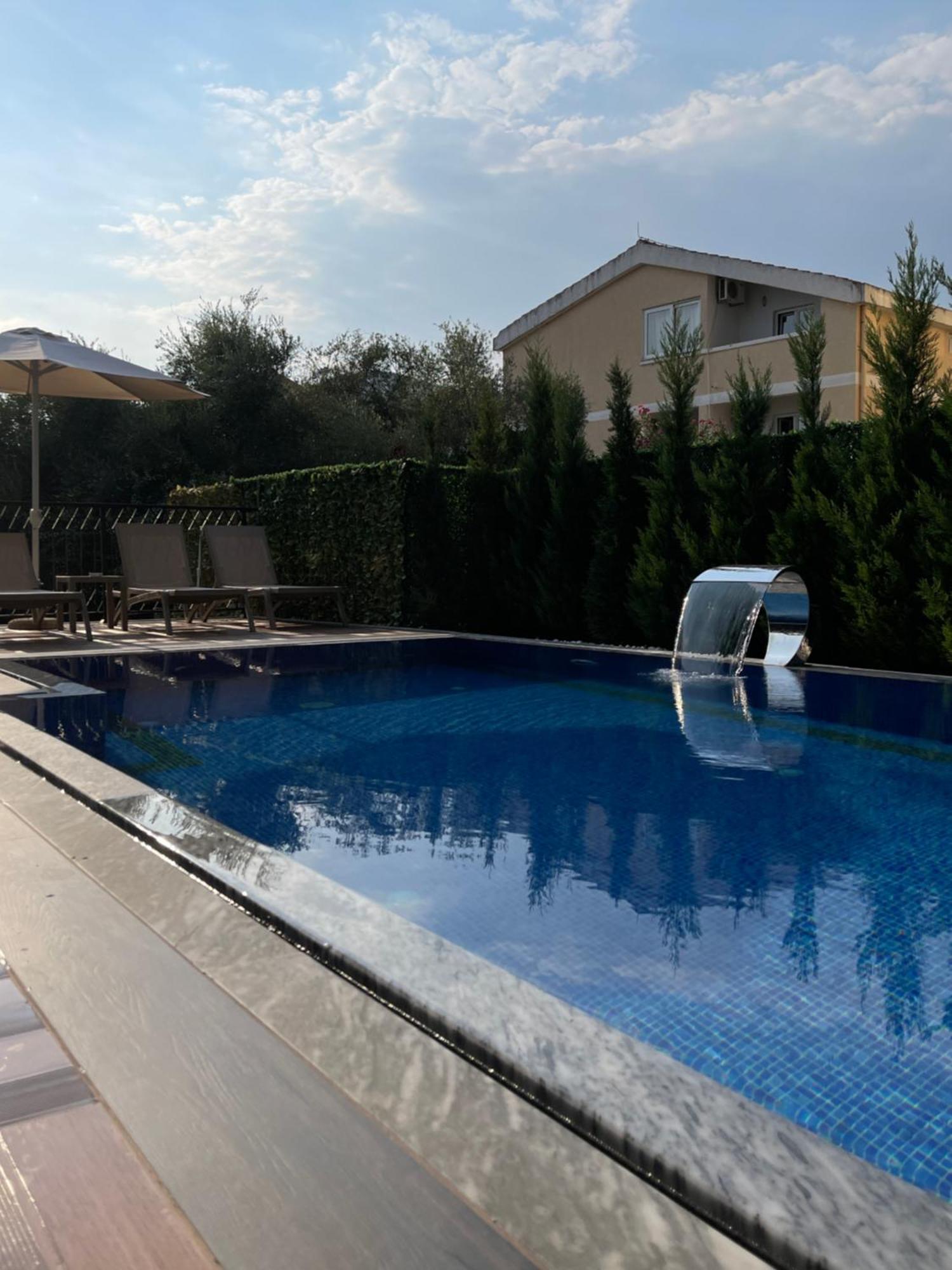 Viola Hotel Budva Exterior foto