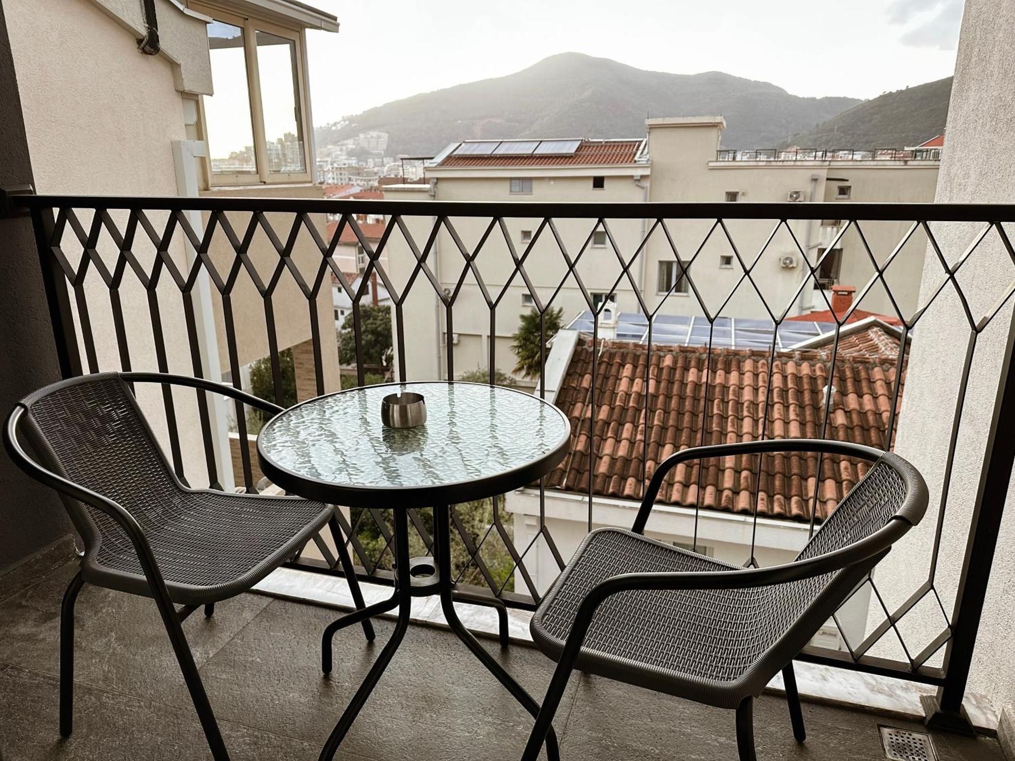 Viola Hotel Budva Exterior foto
